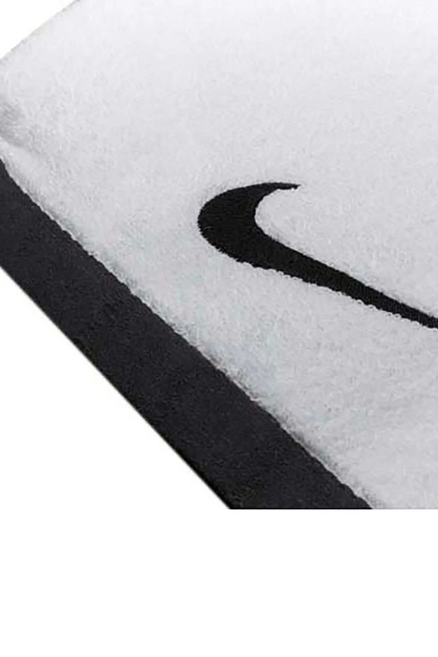 Nike Fundamental Beyaz Havlu N.ET.17.101.MD